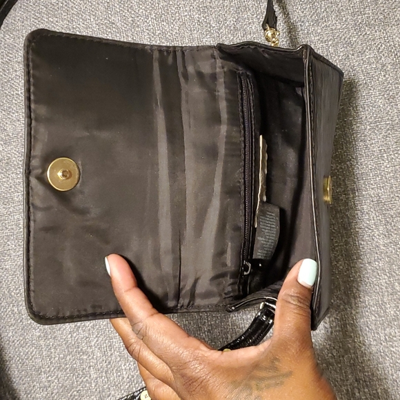 Small Shiny Black Crossbody Bag - Picture 2 of 7